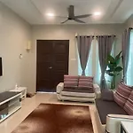 Vistana Indah Homestay