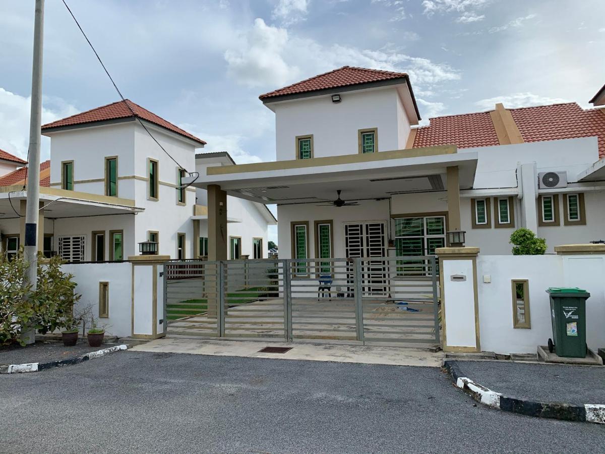 Vistana Indah Rumah percutian Alor Setar